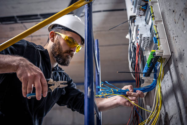 Best Ceiling Fan Installation Electrician  in Claremont, NC